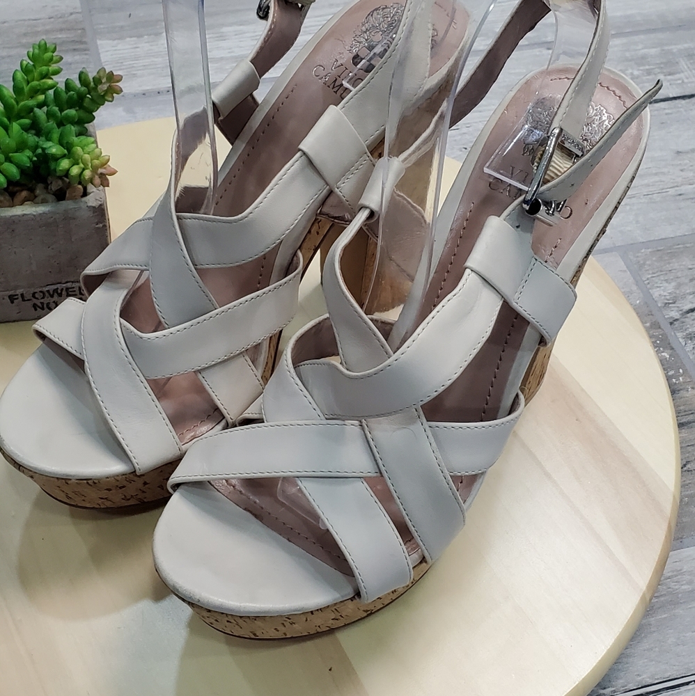 Vince Camuto Barely Duval Platform Size 10 - image 1